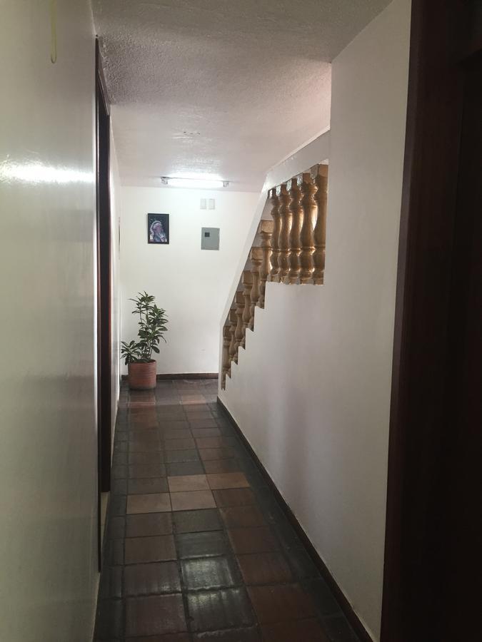Hostal Runa Pacha Отавало Екстер'єр фото